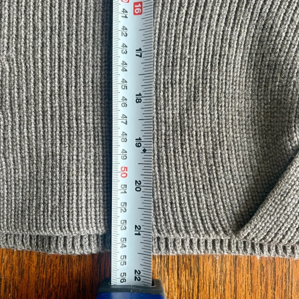 Saint James ribbed wool sweater-size small - Picture 8 of 8